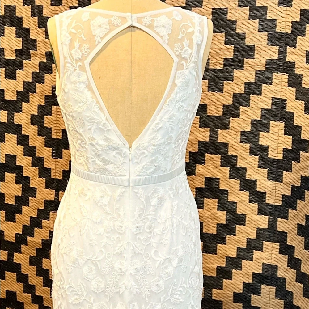 Lace open back train wedding dress bridal‎ gown sleeveless beaded embroidered - Picture 10 of 17